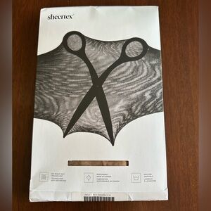 NEW. Sheertex Nude Ultra-Sheer Rip-Resist Tights. New in package. Medium